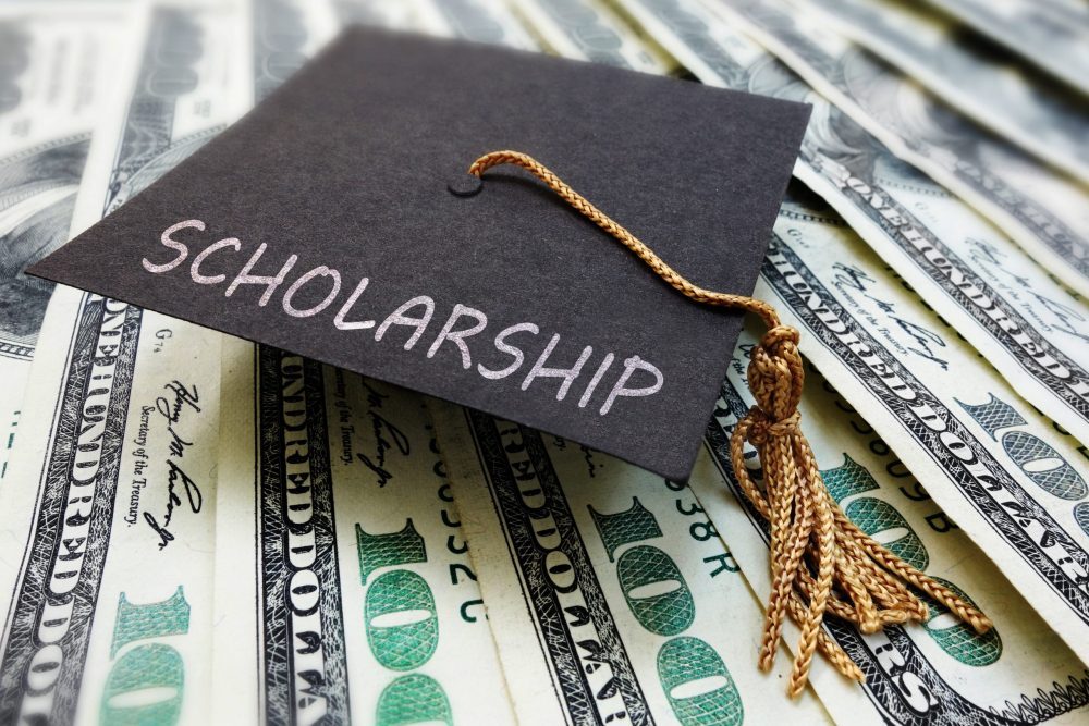 50 Best Scholarships For Nurse Practitioner Degree Programs